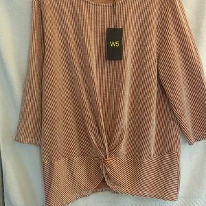 New W5 striped knotted short sleeve shirt